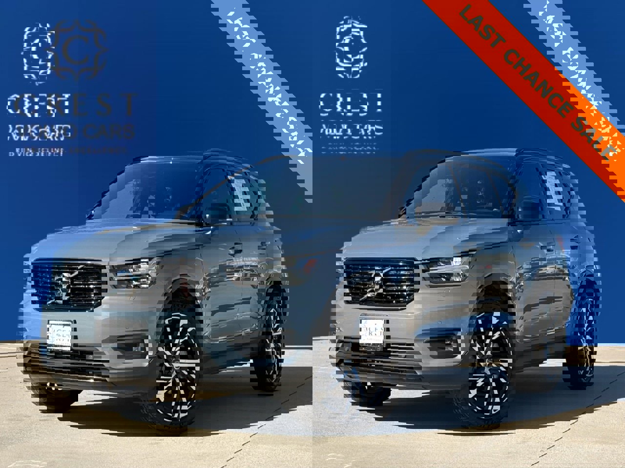 Certified 2022 Volvo XC40 T5 R-Design w/ Advanced Package