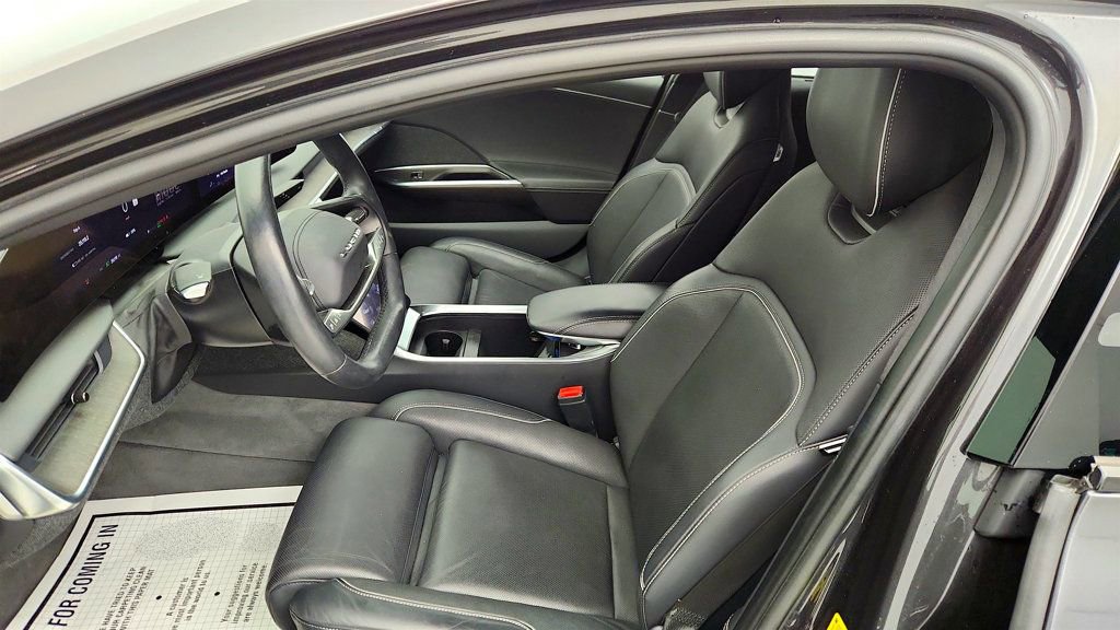 Used 2023 Lucid Air Touring image 17