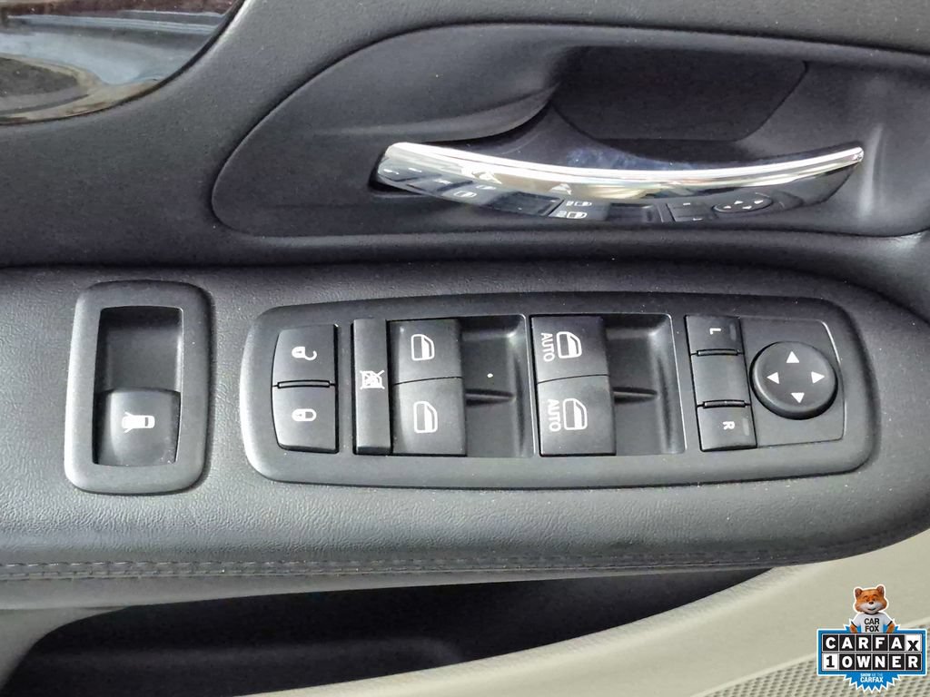 Used 2014 Dodge Grand Caravan SXT FWD image 16