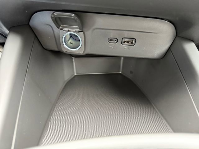 New 2026 Chevrolet Trax LS w/ LS Convenience Package FWD image 22