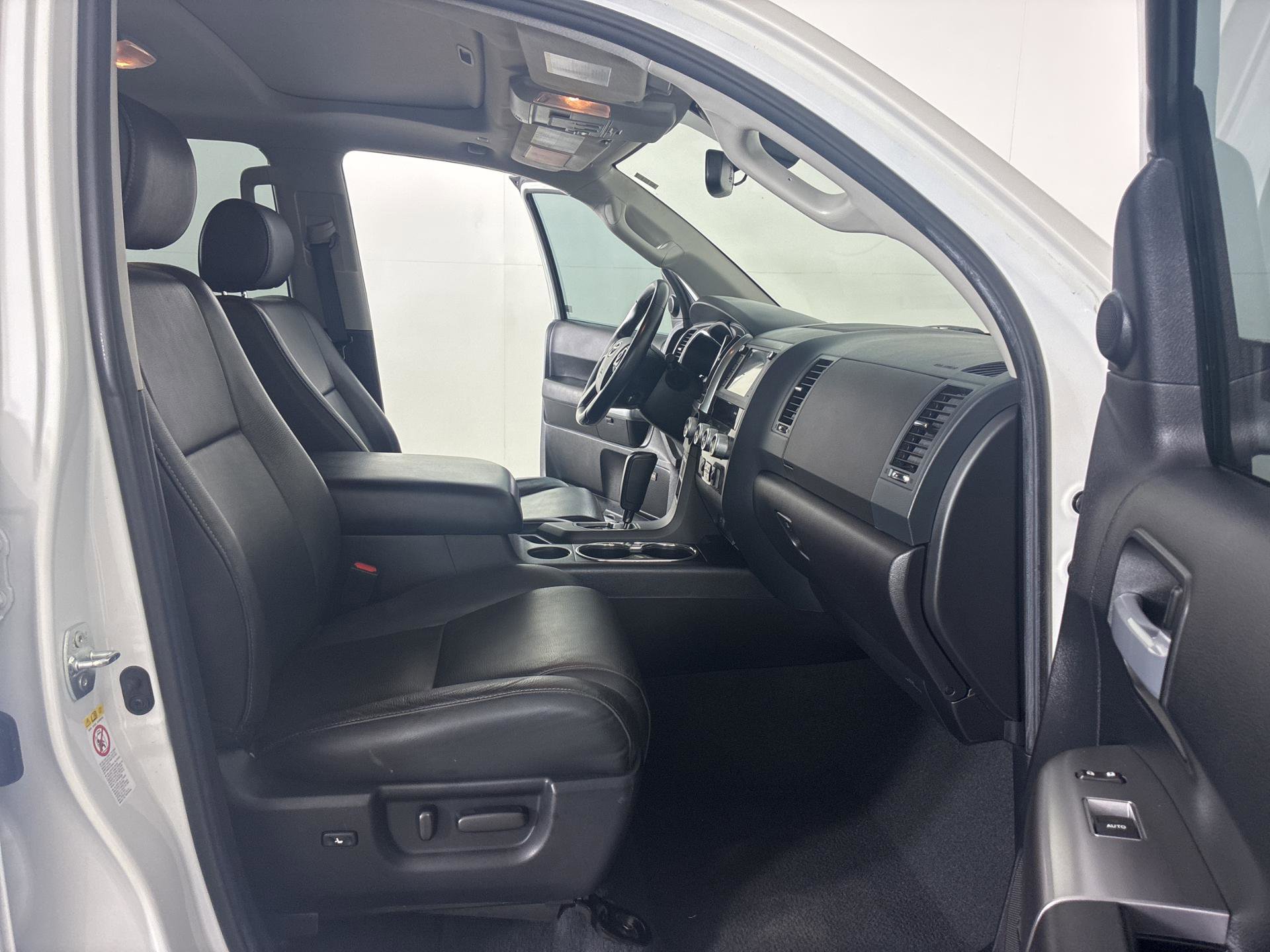 Used 2021 Toyota Sequoia Nightshade image 16