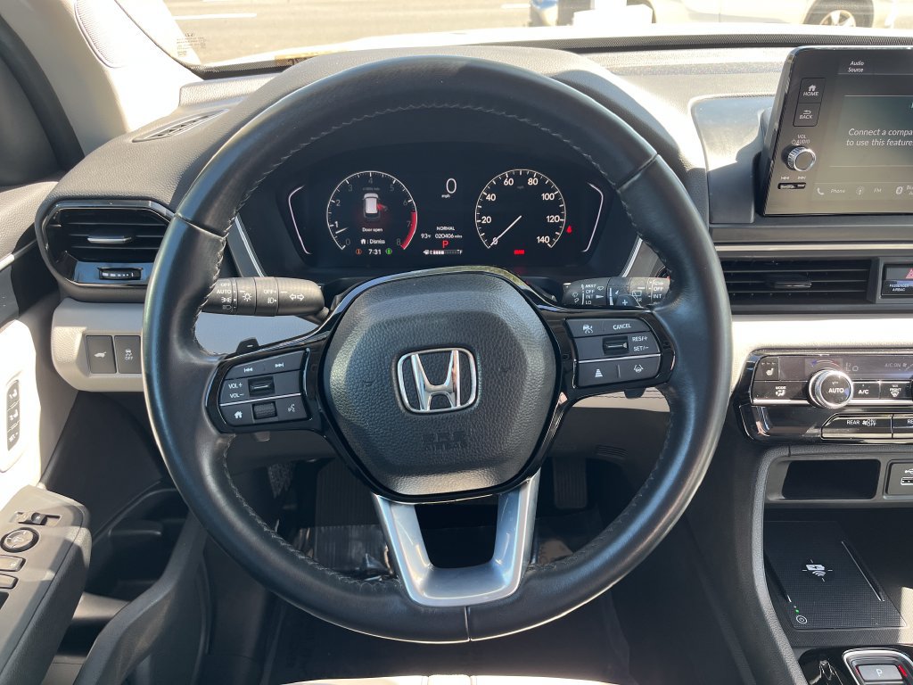 Used 2025 Honda Pilot EX-L image 24
