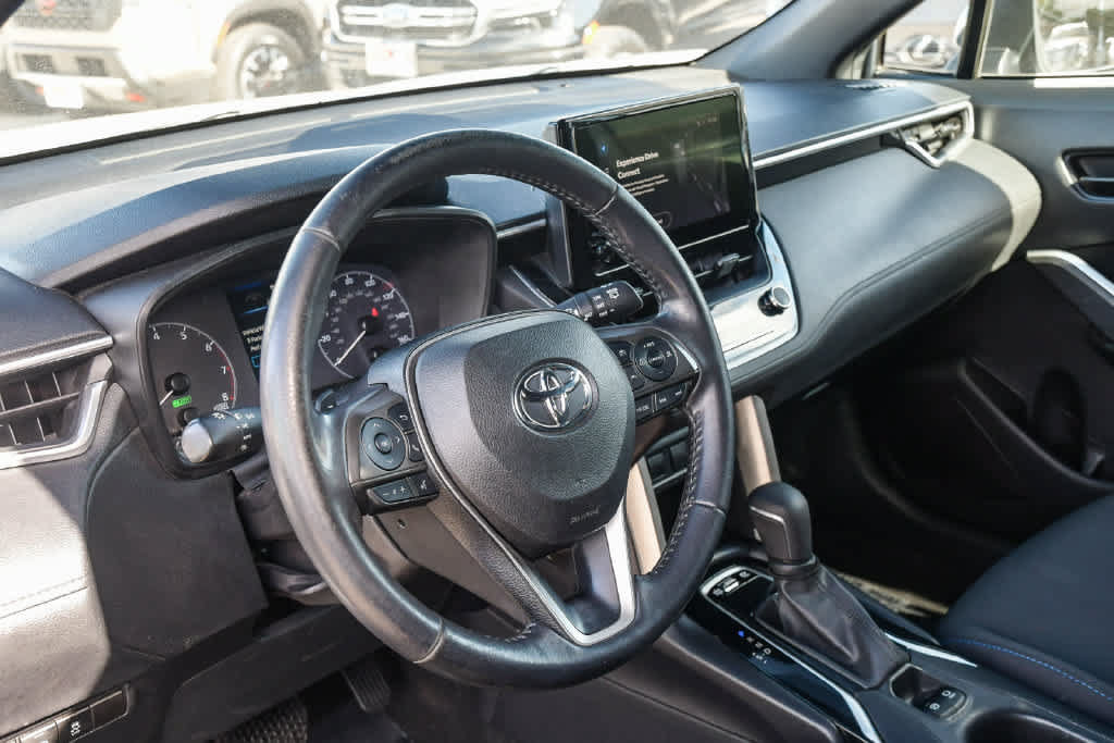 Certified 2023 Toyota Corolla Cross AWD Hybrid image 25