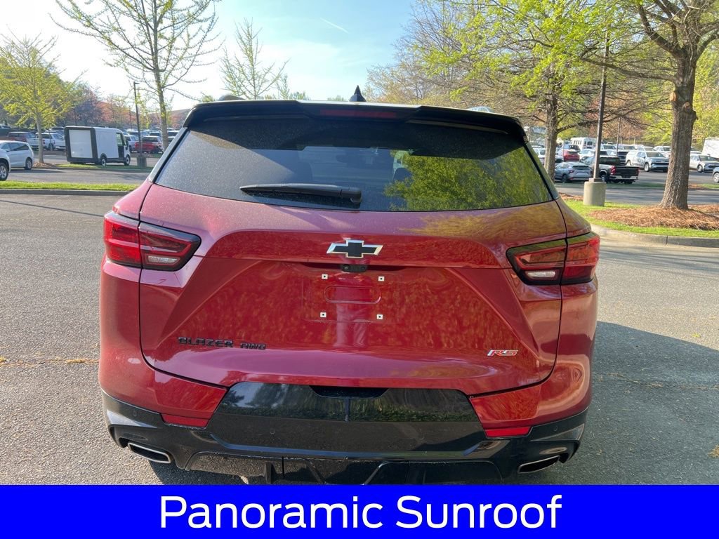 Certified 2025 Chevrolet Blazer RS w/ Driver Confidence II Package image 8