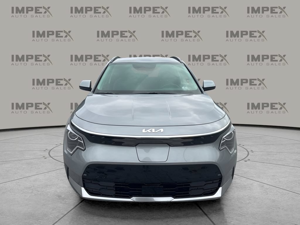 Used 2025 Kia Niro Wind w/ Wind Preserve Package FWD image 8