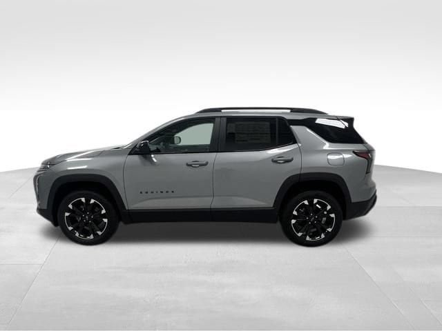 New 2026 Chevrolet Equinox RS w/ Convenience Package III AWD/4WD image 4