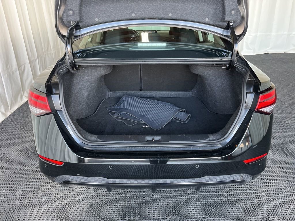 Used 2020 Nissan Sentra SV image 25
