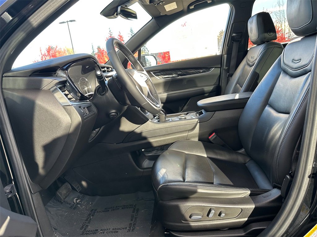 Used 2022 Cadillac XT6 Premium Luxury image 20