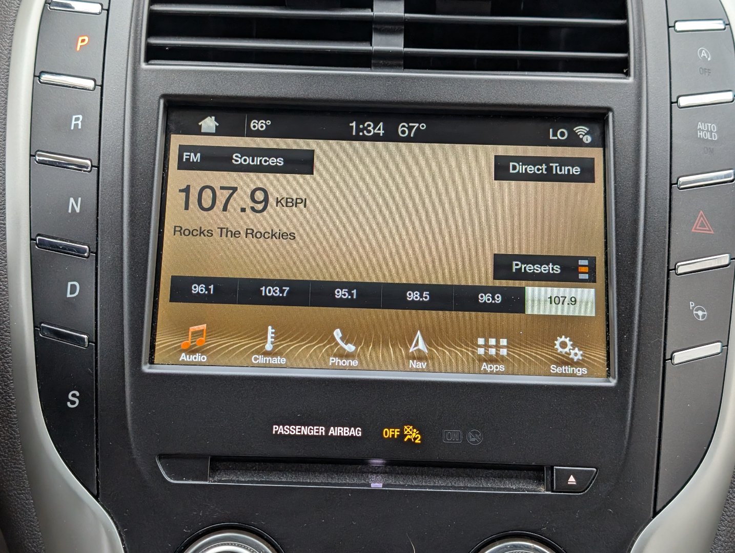 Used 2019 Lincoln MKC Reserve w/ MKC Technology Package FWD image 14