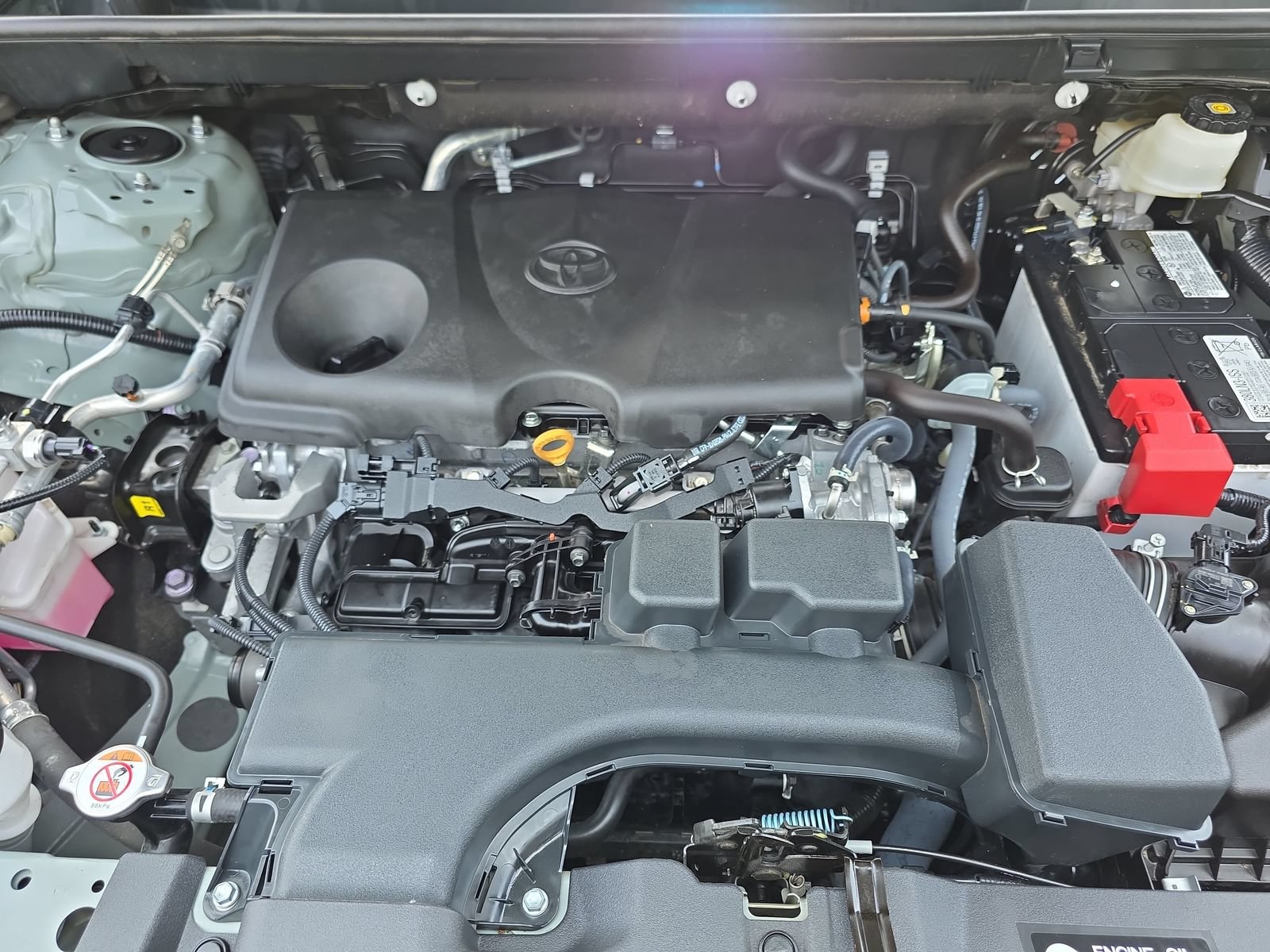 Used 2023 Toyota RAV4 XLE Premium FWD image 30