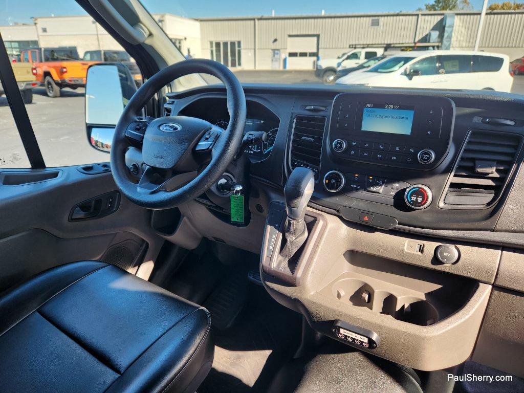 Used 2020 Ford Transit 350 XL image 3