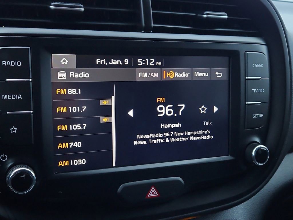 Used 2022 Kia Soul LX image 21