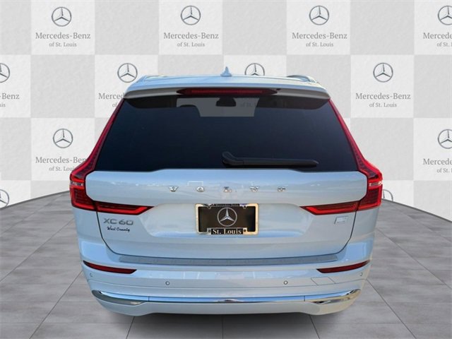Used 2022 Volvo XC60 T8 Inscription w/ Advanced Package image 6
