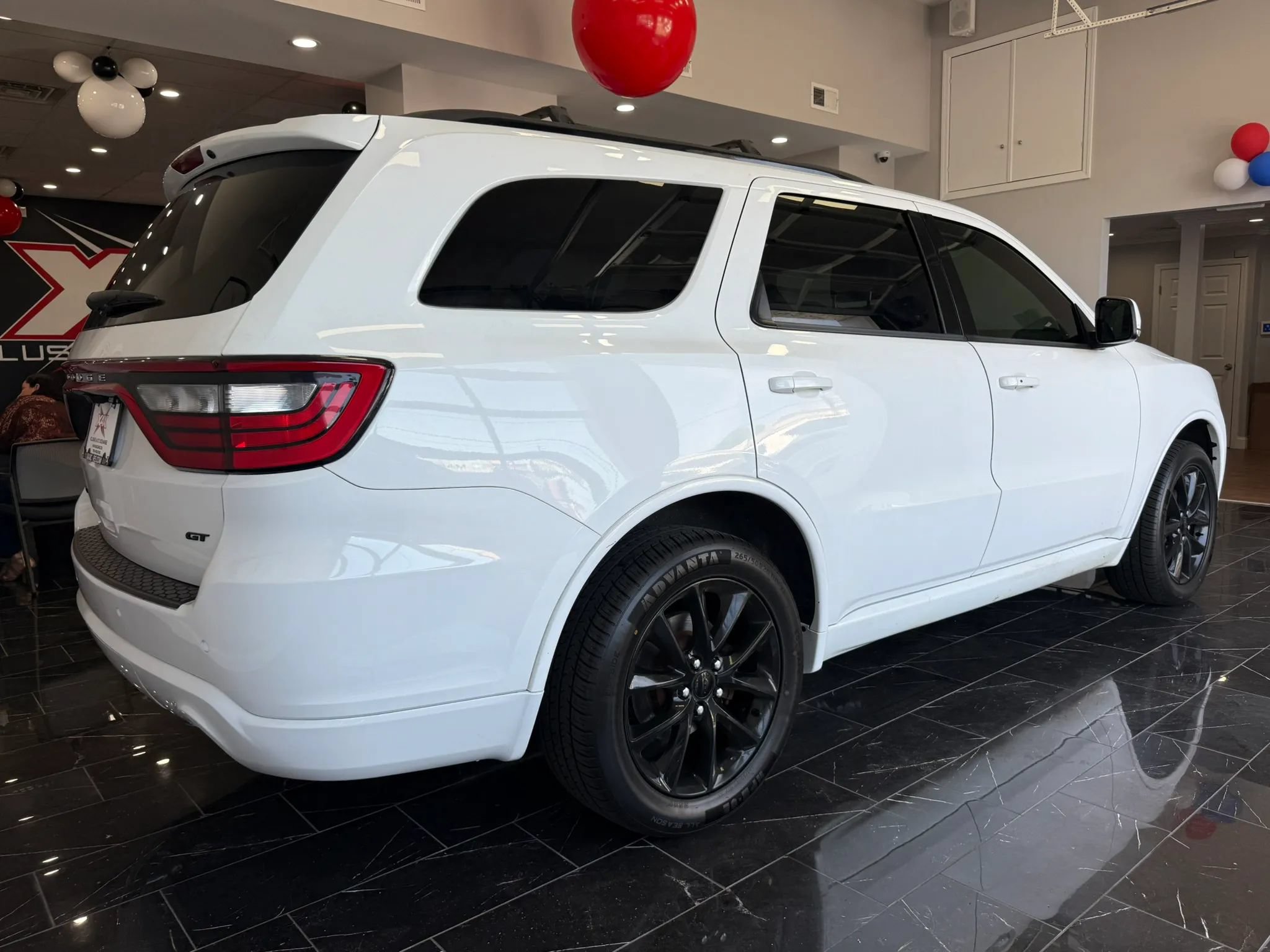 Used 2017 Dodge Durango GT w/ Premium Group AWD/4WD image 5