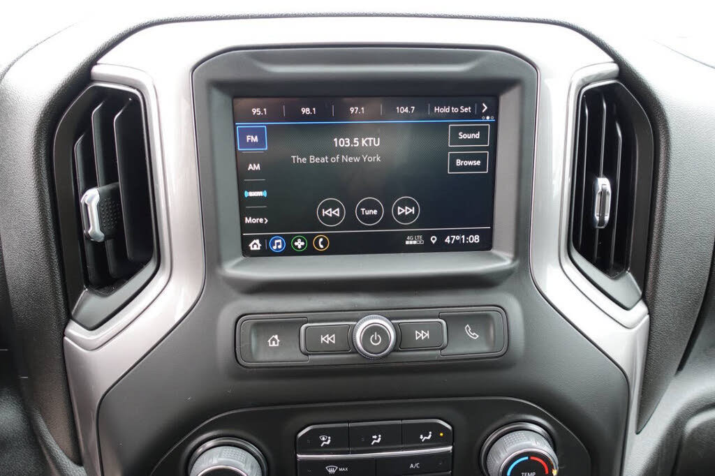 Used 2021 Chevrolet Silverado 1500 Custom w/ LPO, Dark Essentials Package AWD/4WD image 39