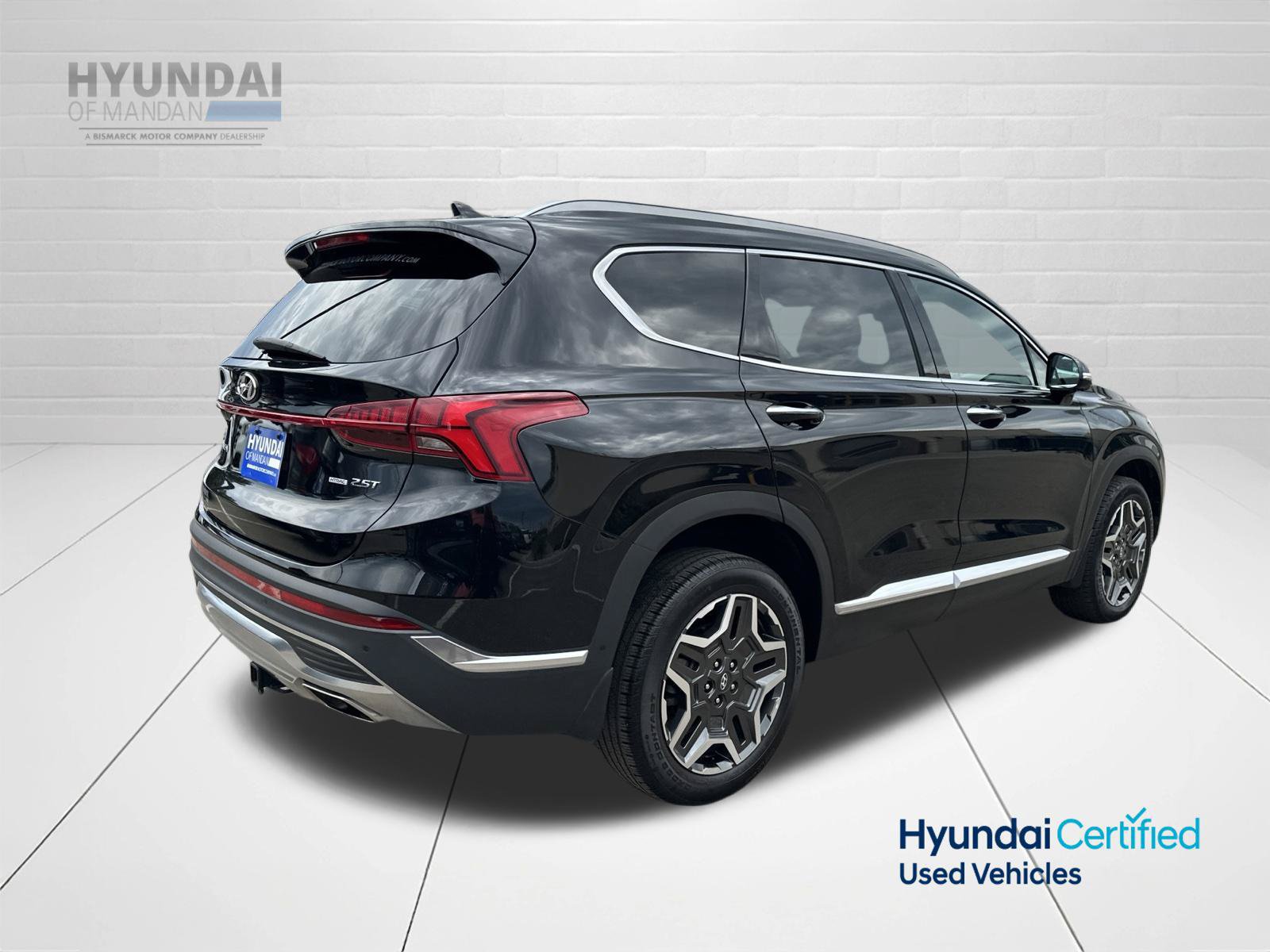 Used 2023 Hyundai Santa Fe Limited AWD/4WD image 3