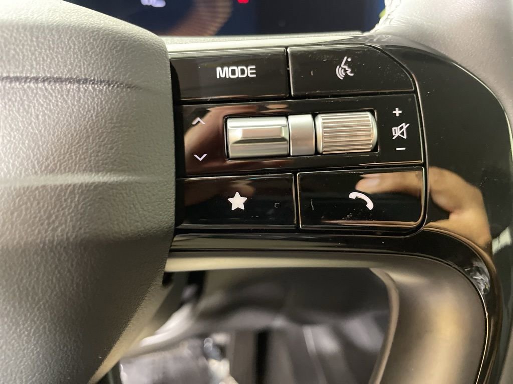 New 2026 Kia Sorento LX image 25