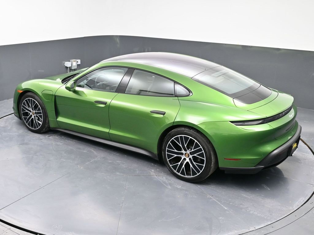 Used 2023 Porsche Taycan image 44