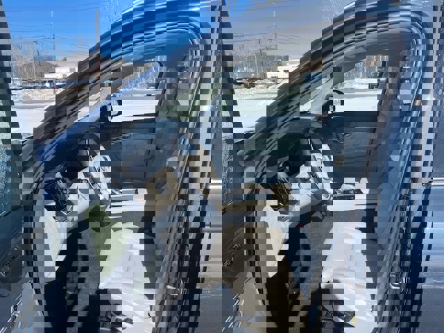 New 2026 Volvo XC90 B6 Ultra w/ Protection Package image 5