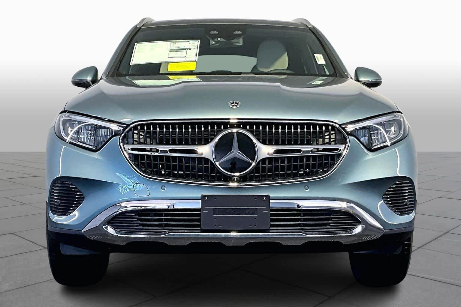 New 2026 Mercedes-Benz GLC 300 4MATIC image 2