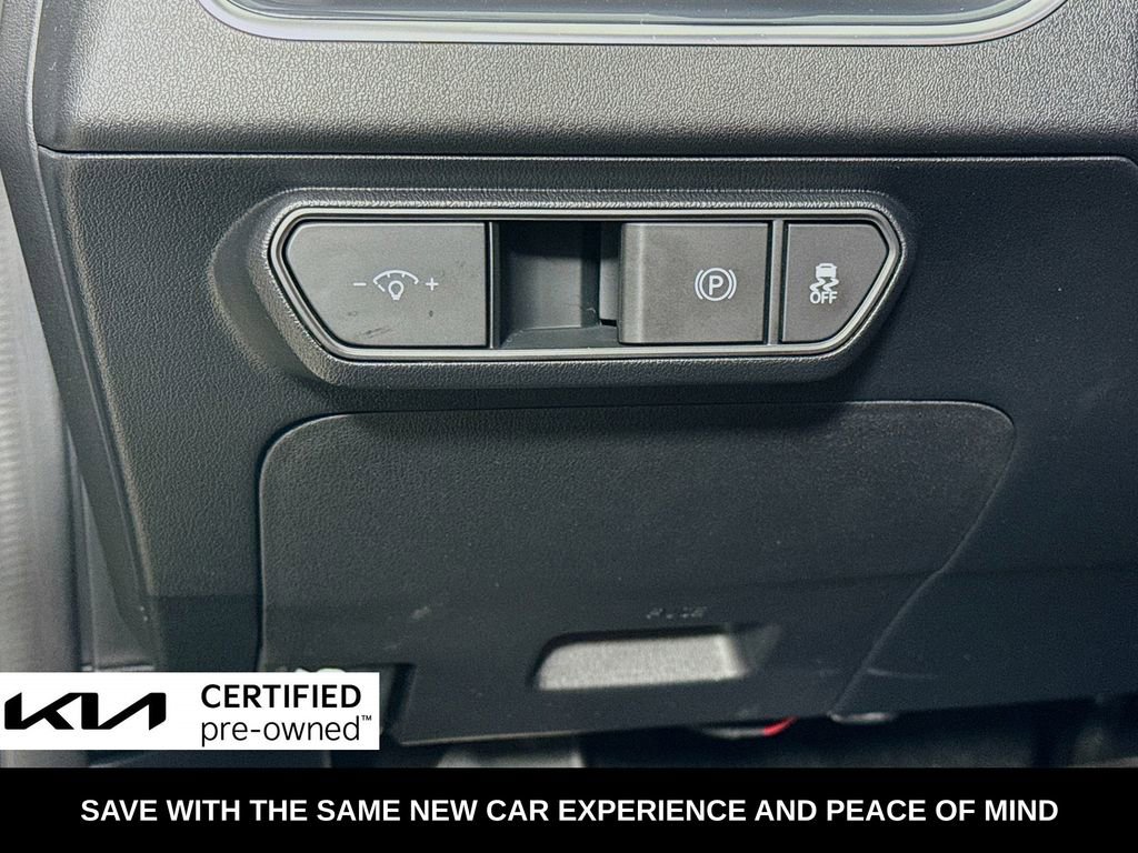 Certified 2025 Kia K4 GT-Line Turbo image 12
