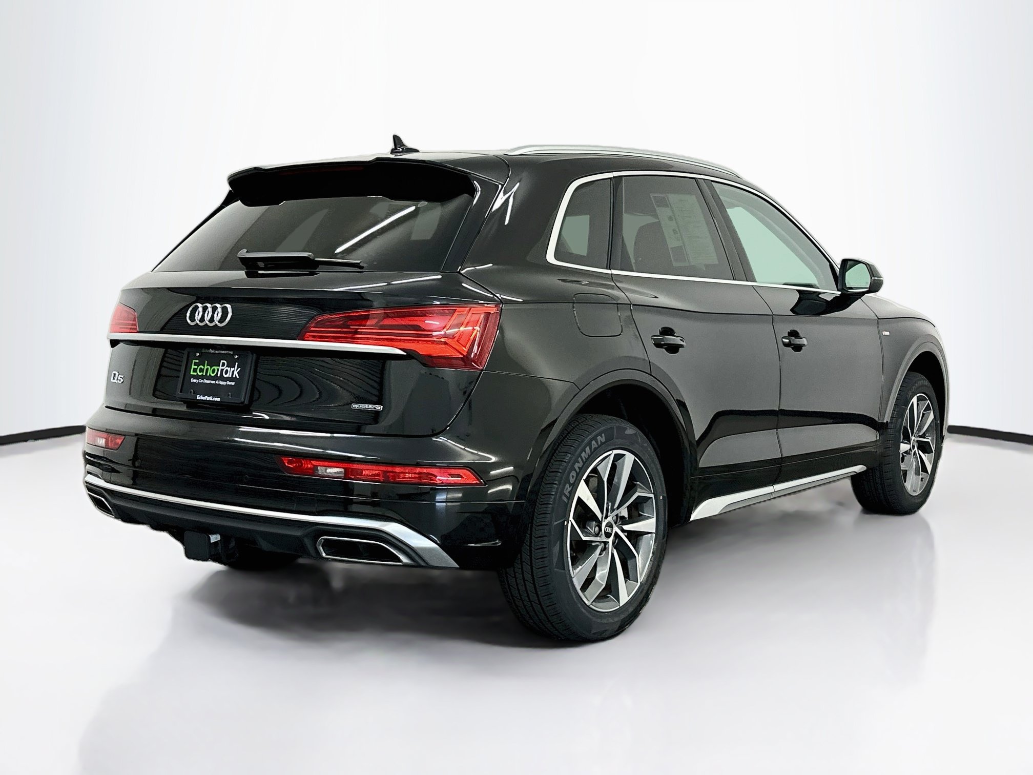 Used 2023 Audi Q5 2.0T Premium Plus w/ Premium Plus Package AWD/4WD image 9