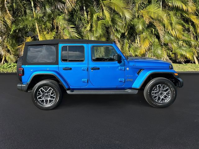 Used 2024 Jeep Wrangler Sahara image 4