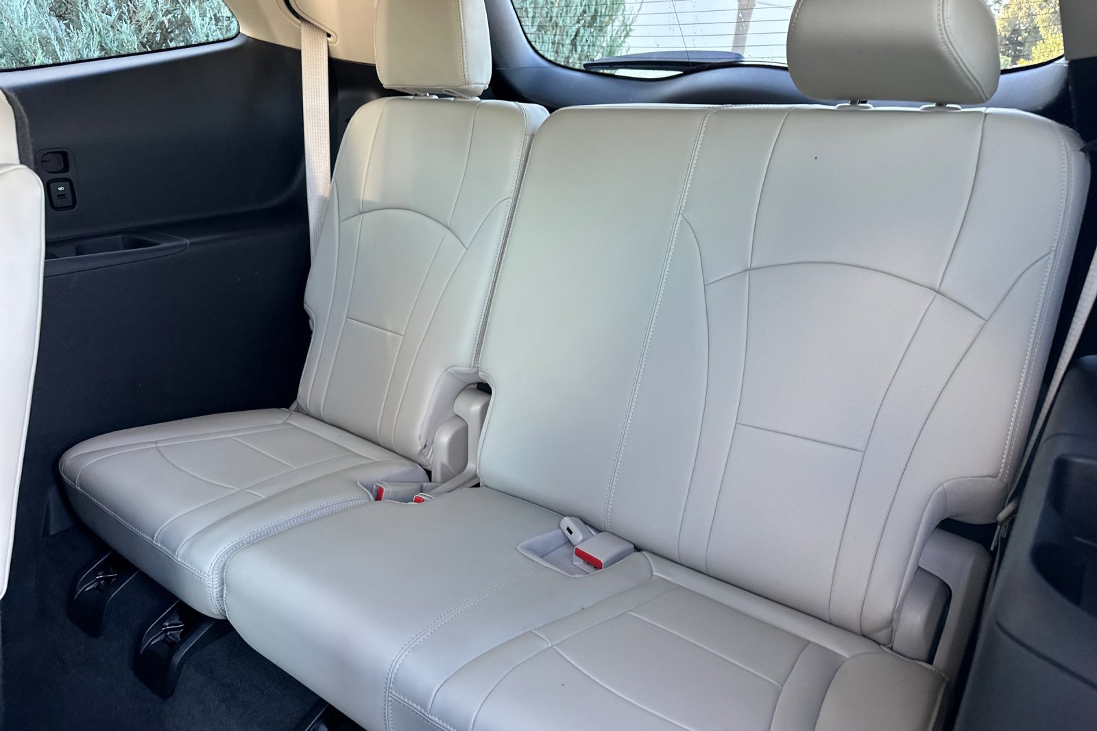 Used 2021 Buick Enclave Essence w/ Sound and Sites Package image 15