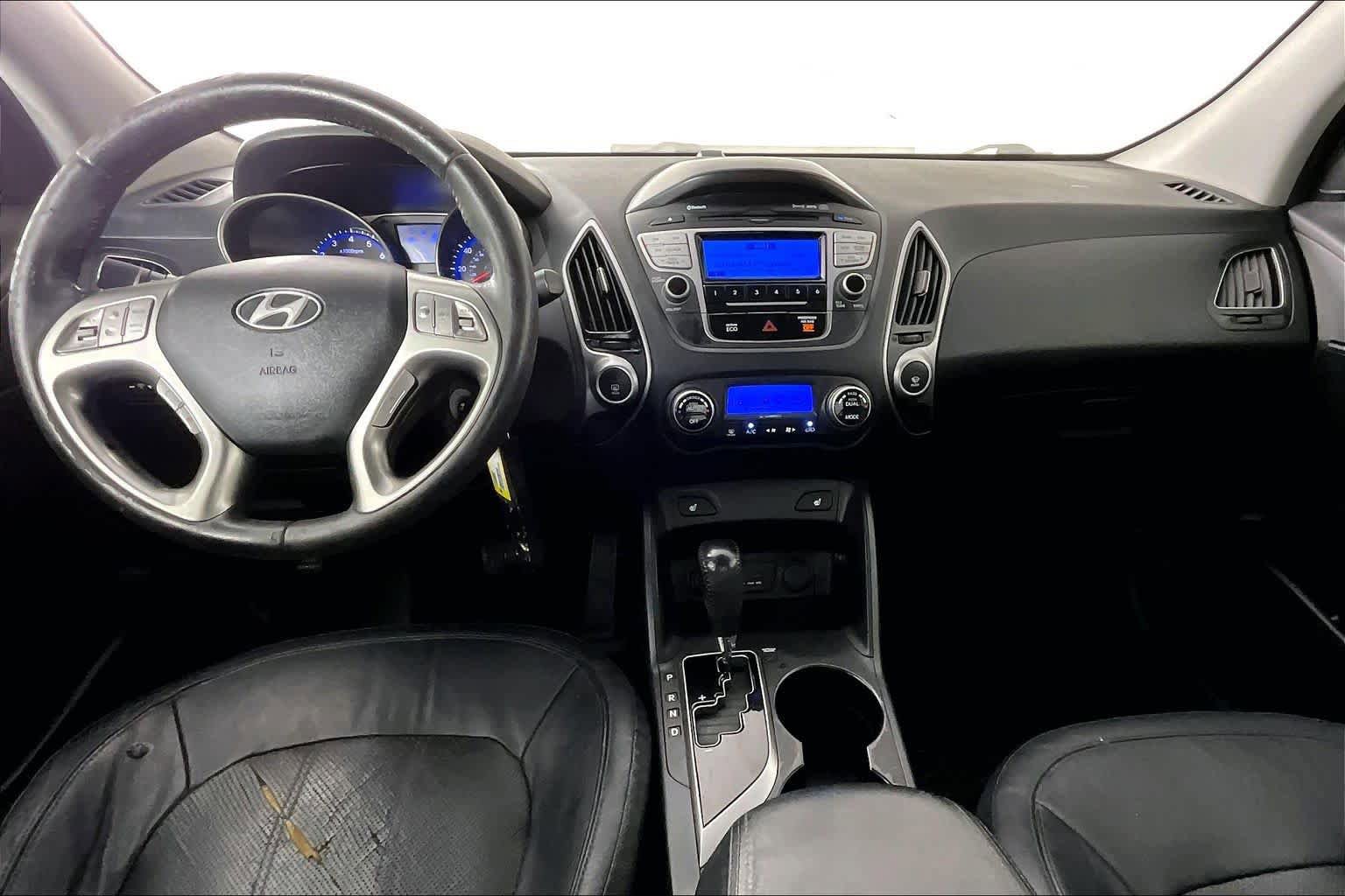 Used 2012 Hyundai Tucson Limited FWD image 14