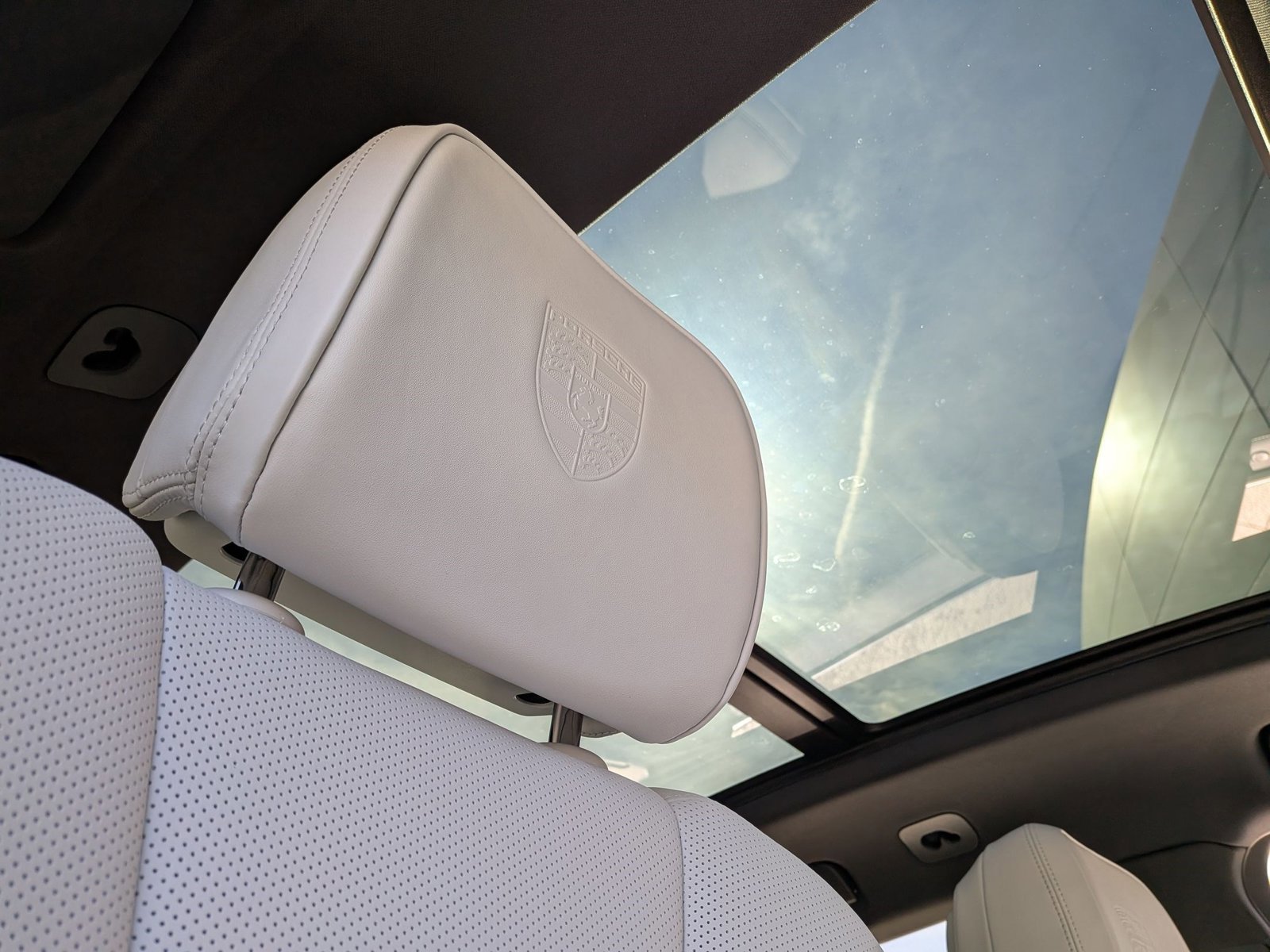 New 2026 Porsche Macan S image 27