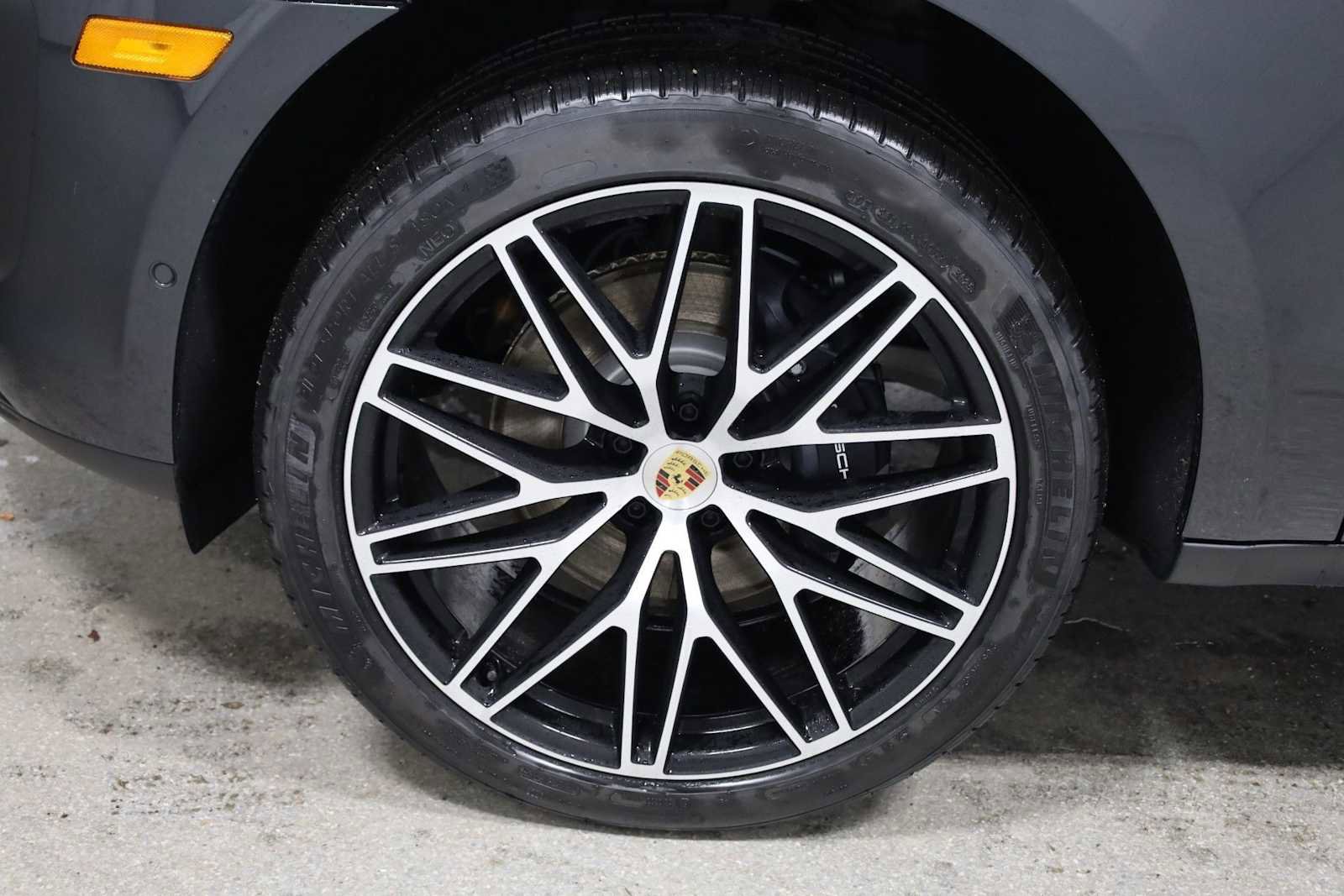 New 2026 Porsche Macan image 39