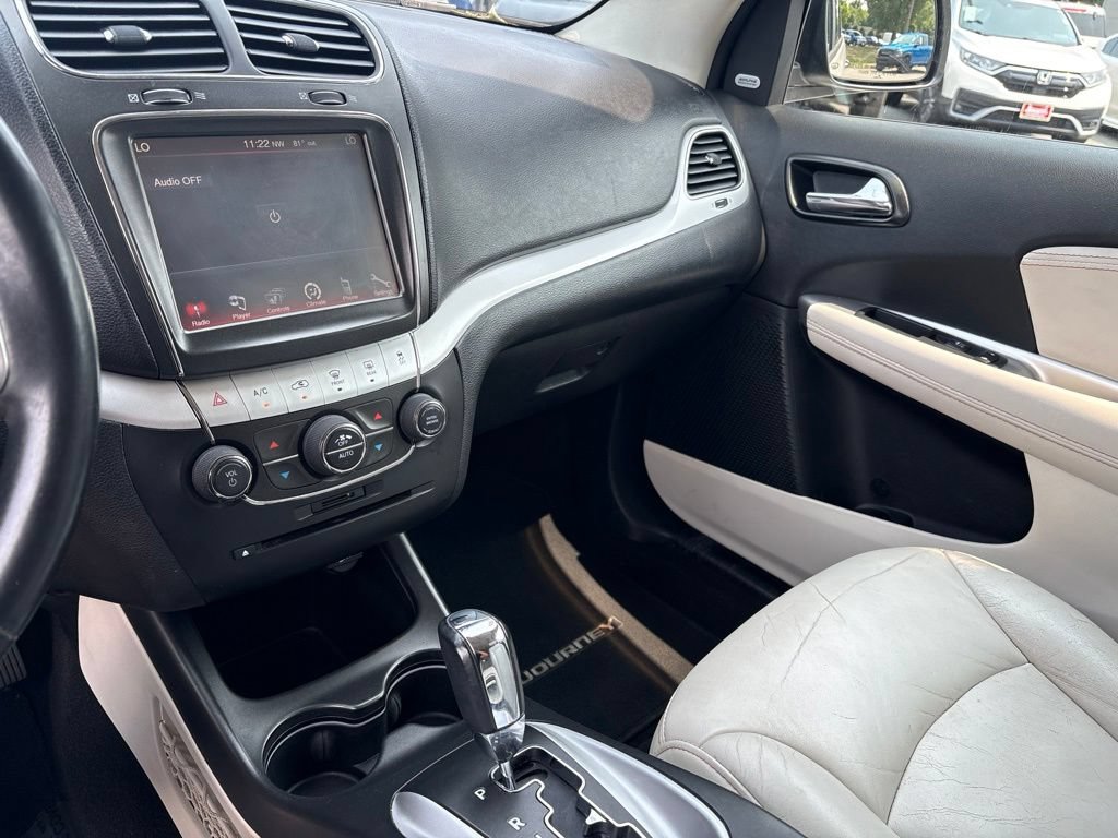 Used 2014 Dodge Journey Limited w/ Flexible Seating Group FWD image 20