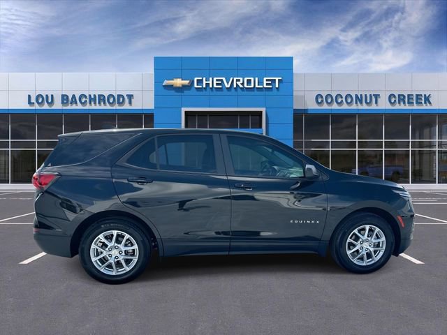 Certified 2024 Chevrolet Equinox LS w/ LS Convenience Package image 9