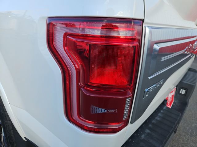 Used 2015 Ford F150 King Ranch w/ Equipment Group 601A Luxury AWD/4WD image 19