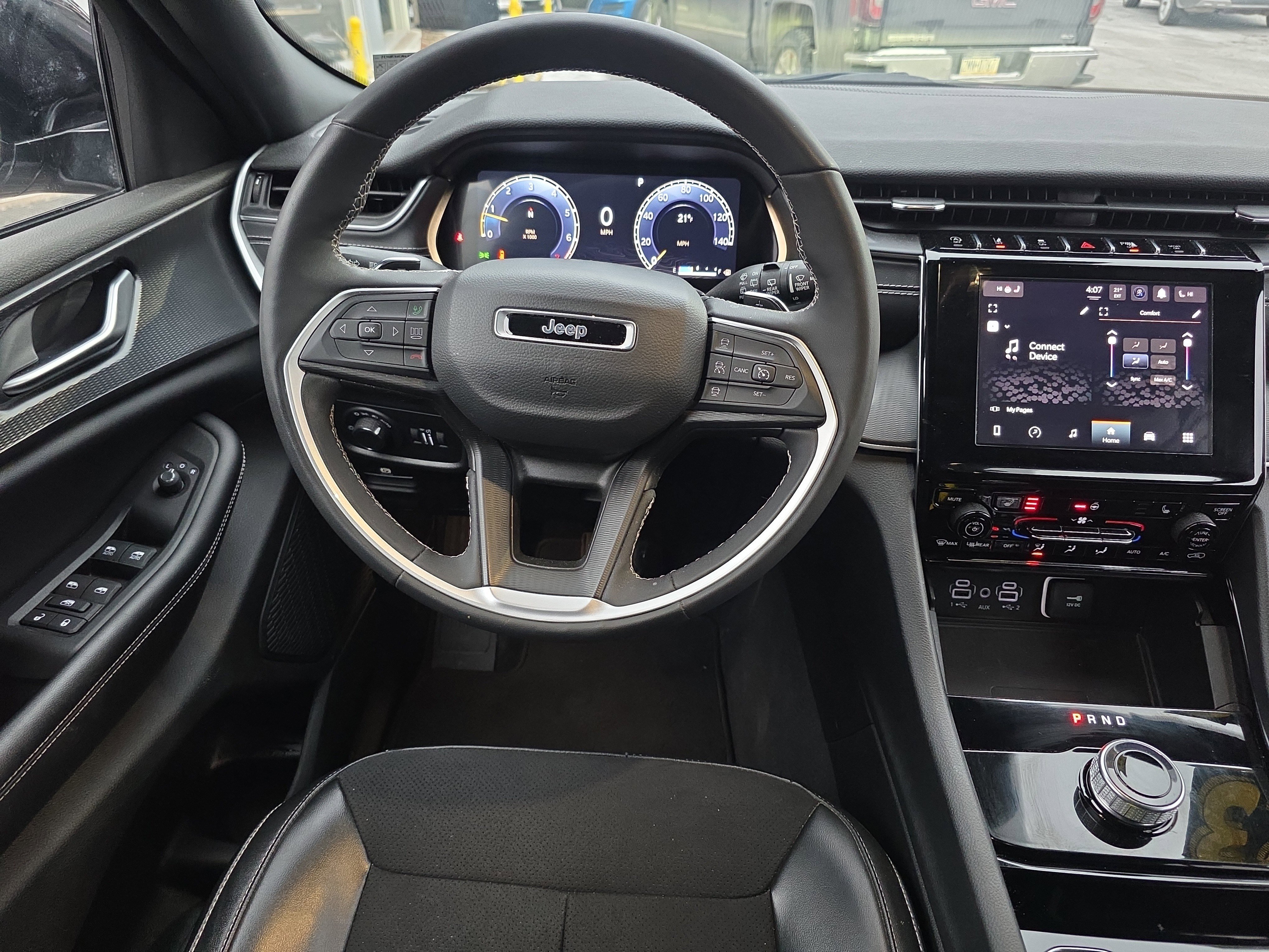 Used 2023 Jeep Grand Cherokee L Laredo video 3