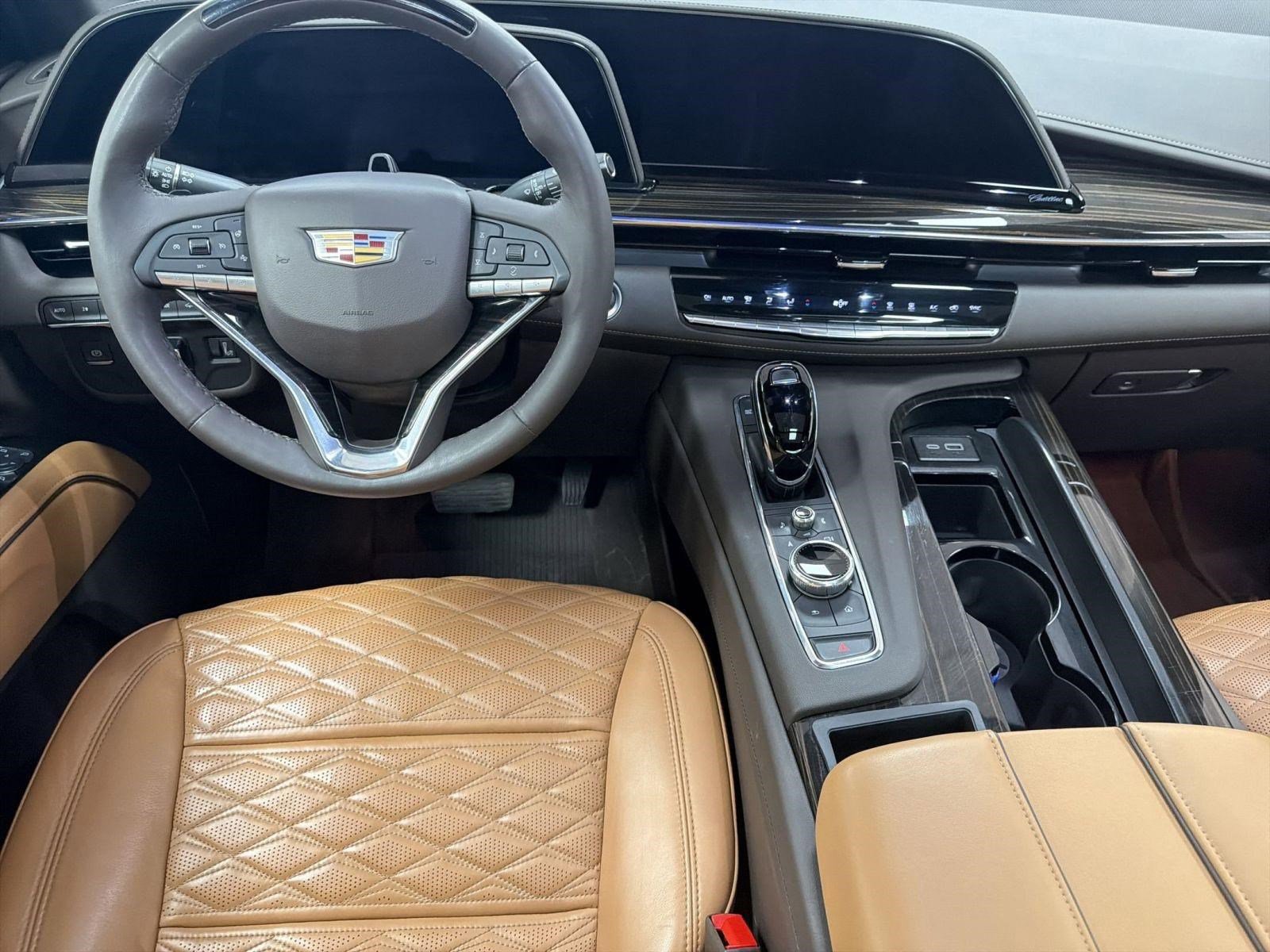 Used 2024 Cadillac Escalade ESV Sport w/ LPO, ONYX Package image 23