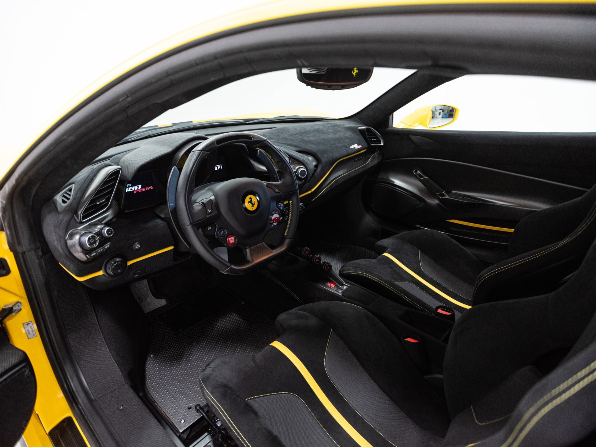Used 2019 Ferrari 488 Pista Coupe image 47