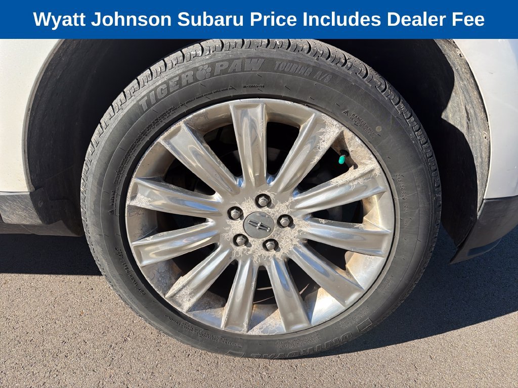 Used 2013 Lincoln MKX FWD image 13
