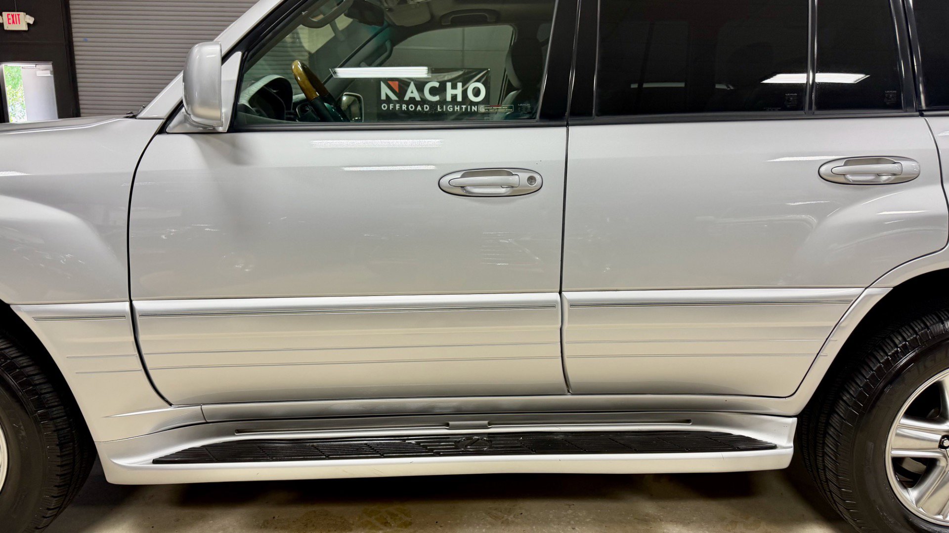 Used 2007 Lexus LX 470 4WD image 12