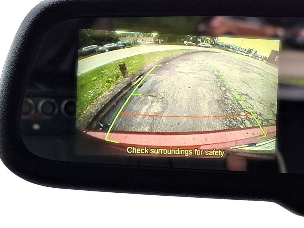 Used 2012 Mitsubishi Outlander SE FWD image 16