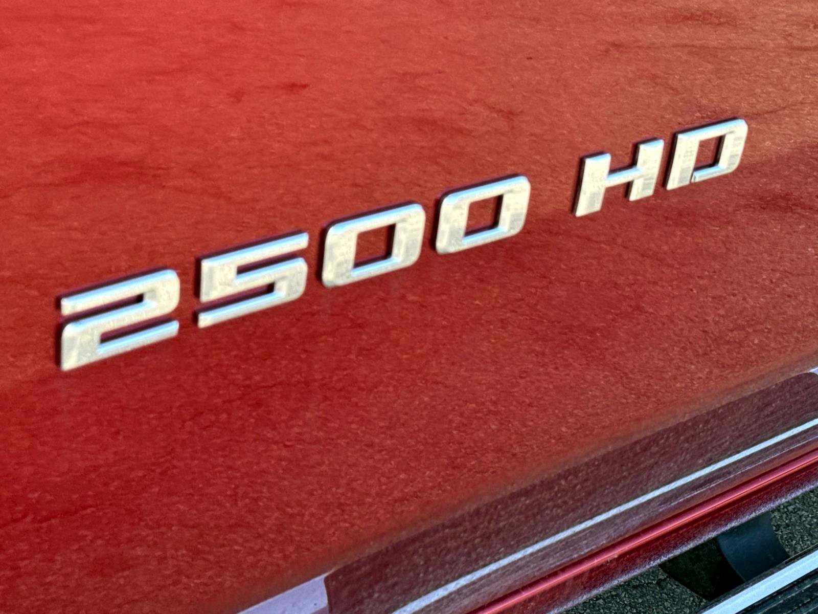 New 2026 Chevrolet Silverado 2500 LTZ w/ LTZ Premium Package image 8