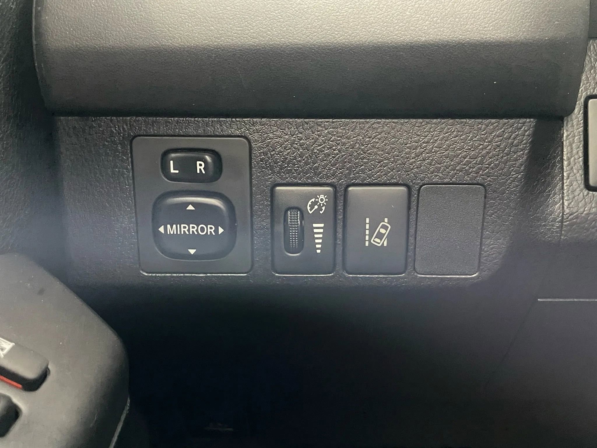 Used 2017 Toyota RAV4 LE w/ All Weather Liner Package image 13