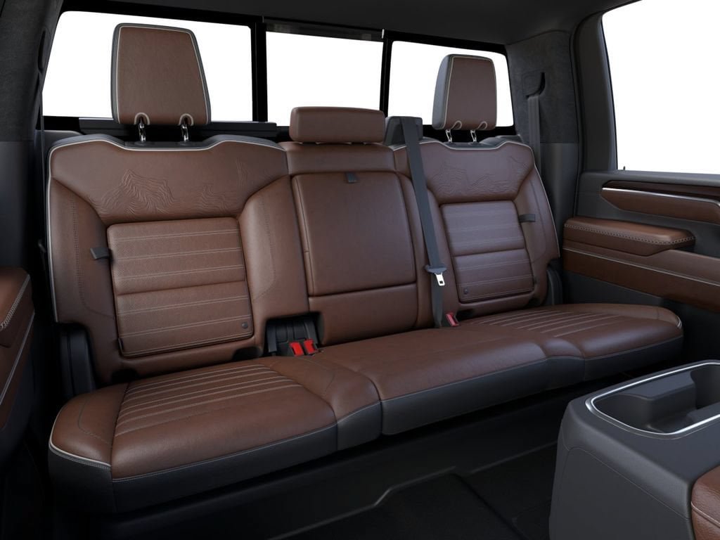 New 2026 GMC Sierra 3500 Denali Ultimate AWD/4WD image 17