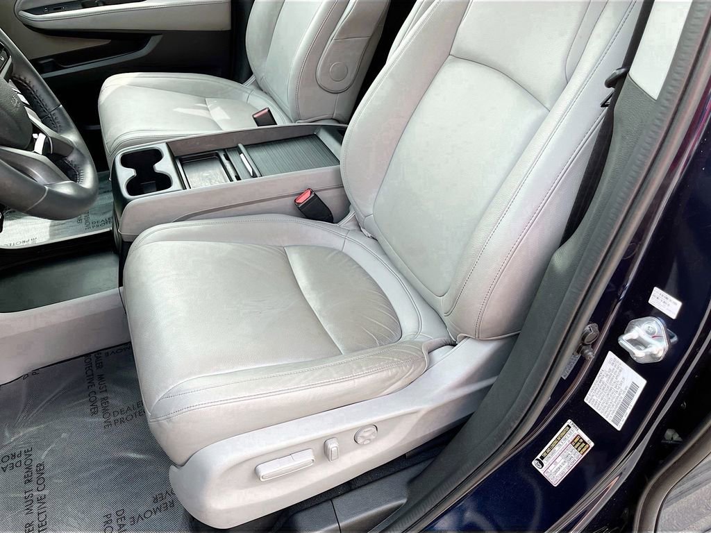 Used 2024 Honda Odyssey Touring image 19