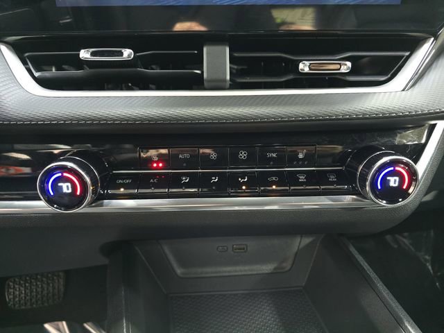 New 2026 Chevrolet Equinox LT w/ Convenience Package II image 22