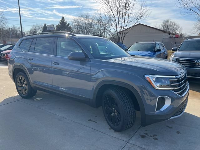 New 2026 Volkswagen Atlas SE