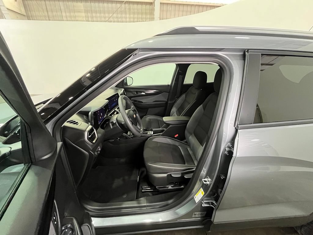 Certified 2026 Chevrolet TrailBlazer LT FWD image 17