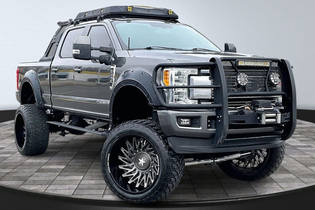 Used 2017 Ford F250 Lariat w/ Lariat Value Package image 11