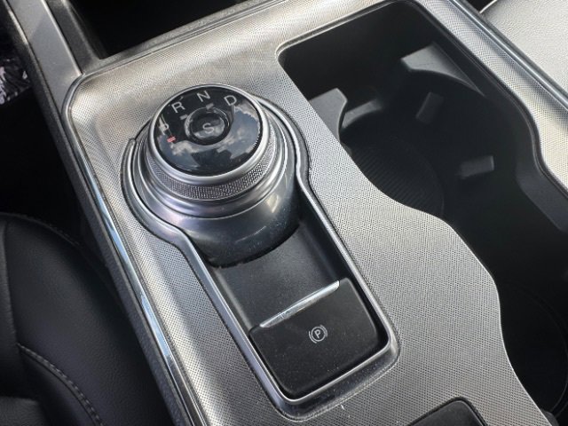 Used 2022 Ford Edge SEL image 34