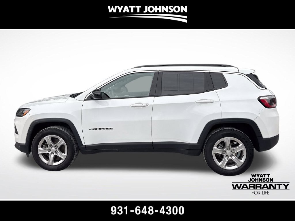 Used 2024 Jeep Compass Latitude AWD/4WD image 2